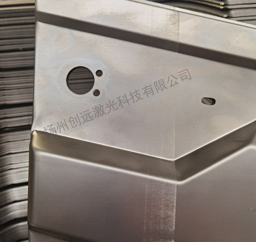 ���̰���